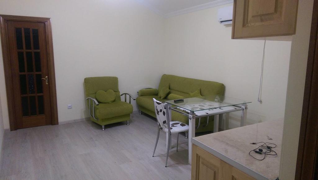 Apartments Komakhidze 68 Batumi Bagian luar foto